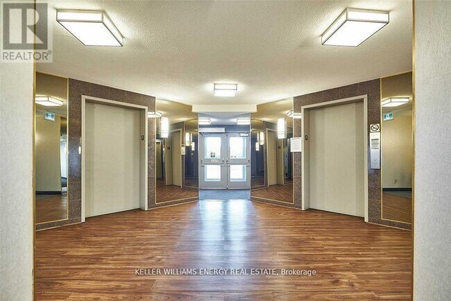 Photo - 360 Watson St W Unit 508