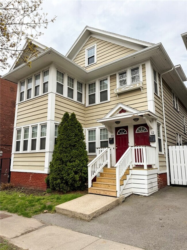 Building Photo - 12 Boardman St