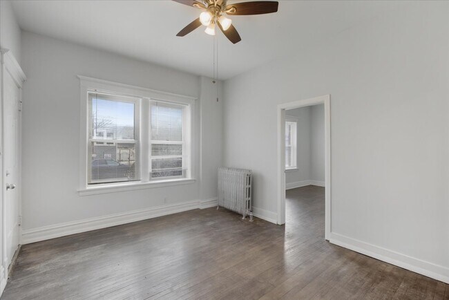 Photo - 2552 N Kildare Ave Unit 1S