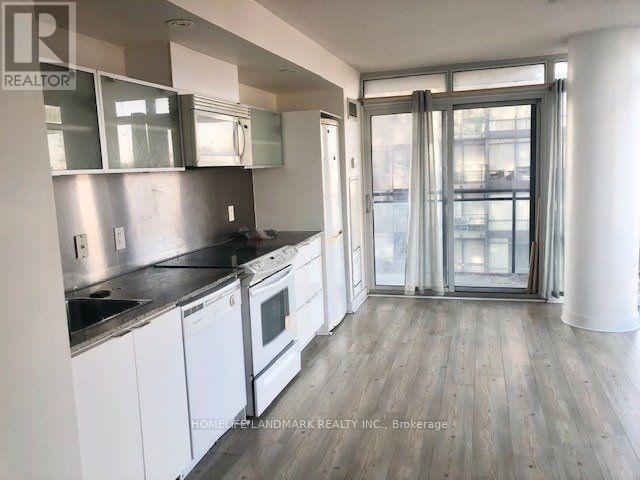 Photo - 4K Spadina Ave. Unit 1102