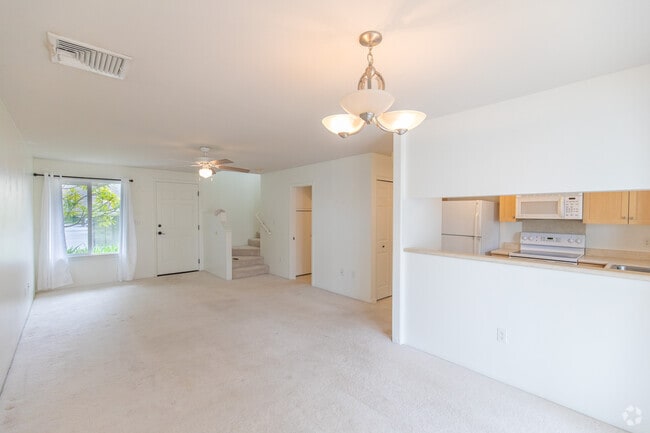 Building Photo - 644 Meakanu Ln Rental