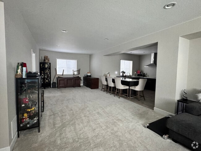 Building Photo - 3806 Fultondale St Rental