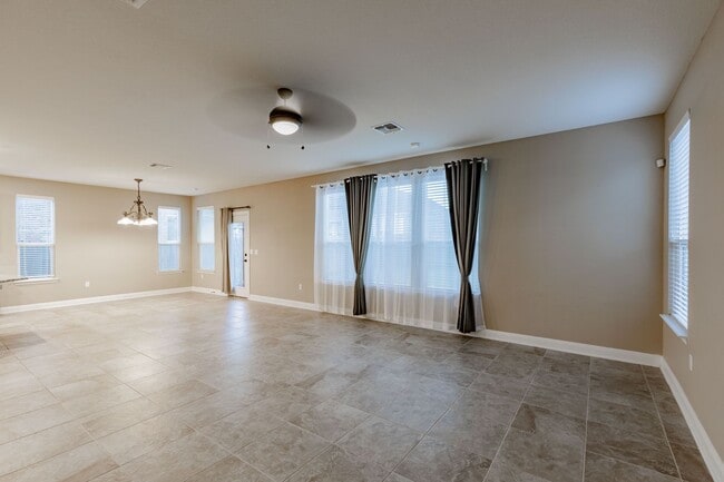 Photo - Beautiful 4BR / 2.5BA Home – Walk-In Closet, Covered Deck & Laundry Room