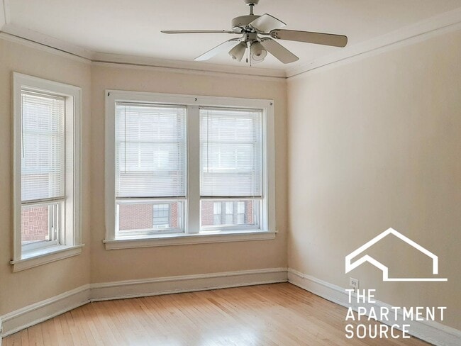 Photo - 2202 W Foster Ave Unidad 2