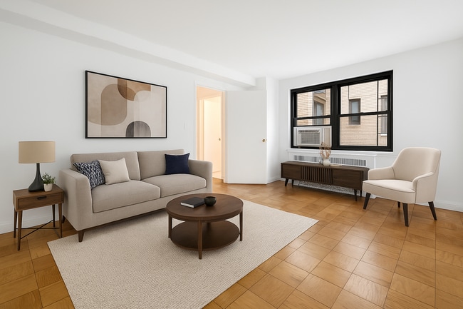 Building Photo - 308 E 84th St Rental