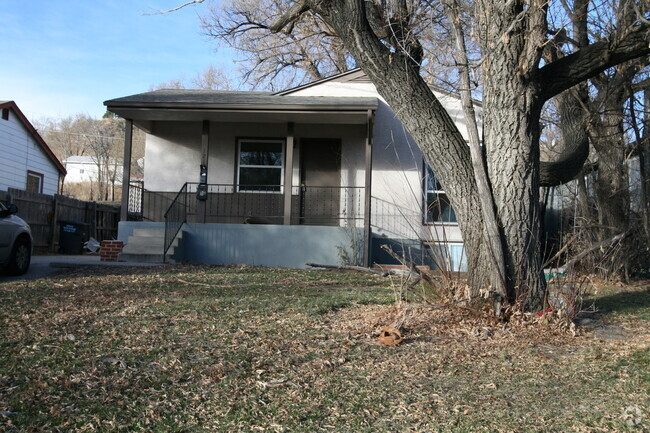 Building Photo - 1214 Cooper Ave Unit 1 Rental