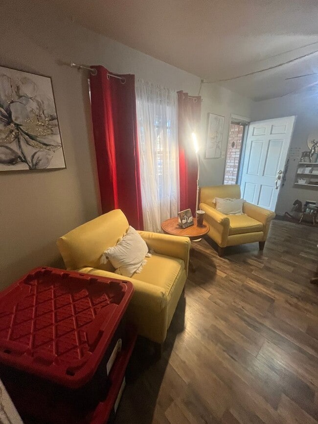 Photo - 2518 Campus Ct