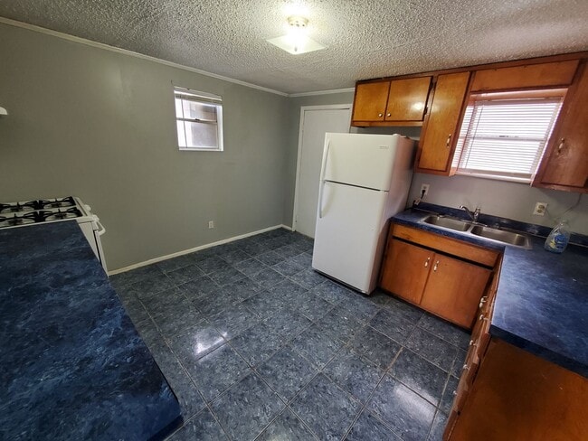 Photo - Newly Rehabbed 3 Bedroom 1 Bath COZY Home!!!!