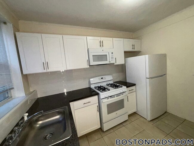 Photo - 518 Cambridge St Unit 7