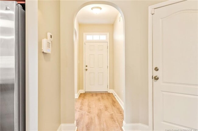 Photo - 1081 Ronald Reagan Drive