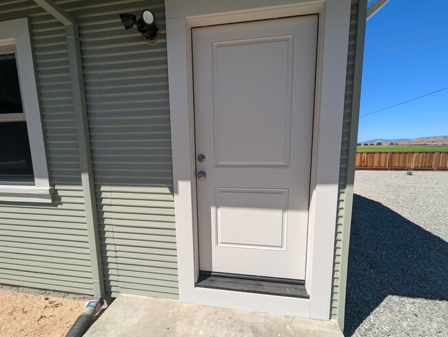 Photo - 211 Freitas Rd