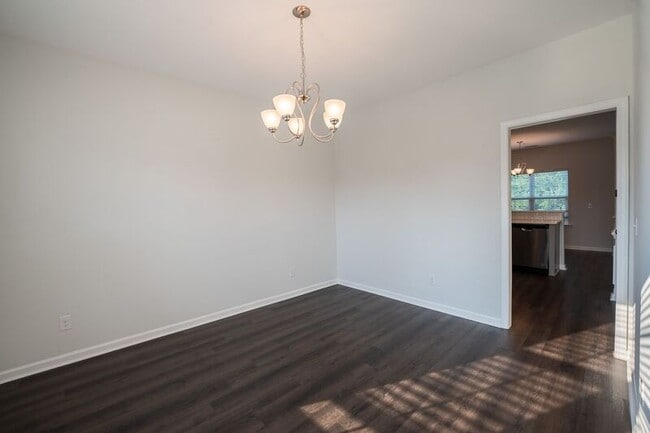 Photo - 293 McCrady Dr