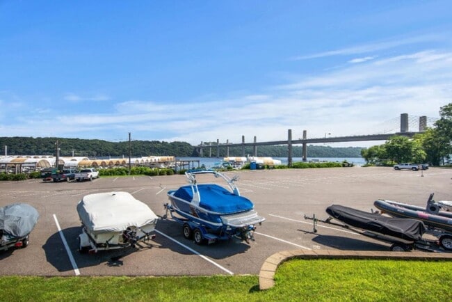 Photo - 6201 St Croix Trail N