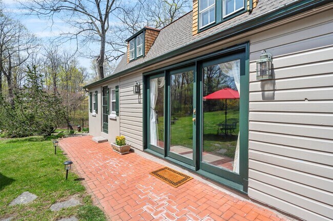 Photo - 72 Clubhouse Rd