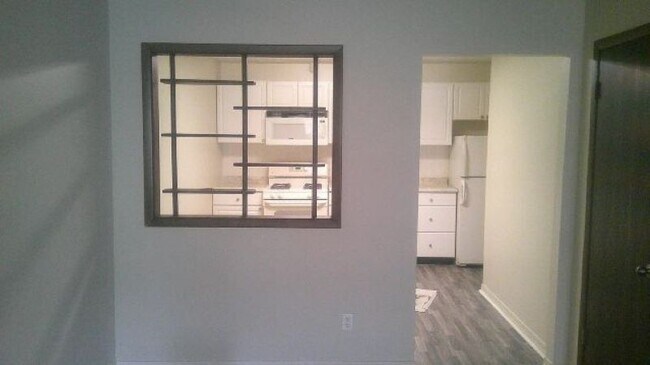 Photo - 1508 Woods Ave Unit .