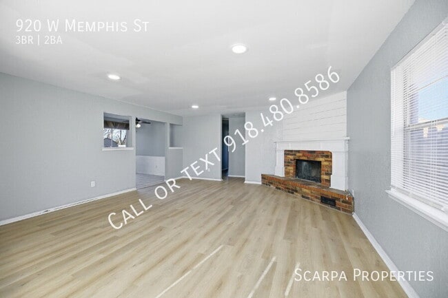 Photo - 920 W Memphis St