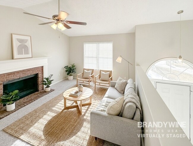 Photo - 431 Churchill Ct