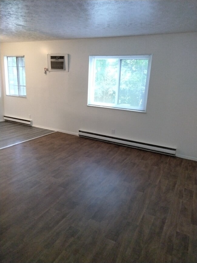 Photo - 350 Vista Dr Unit 2