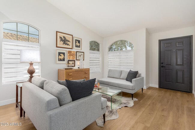 Photo - 7415 W Crest Ln