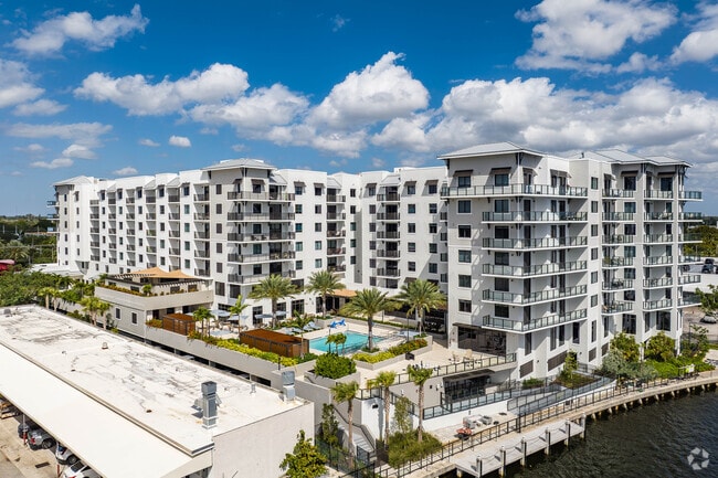 Photo - Allegro Fort Lauderdale Apartments