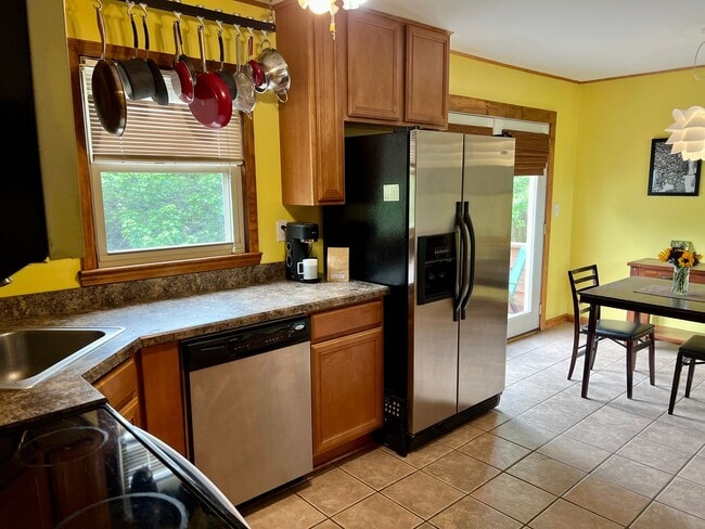 Photo - Charming 3 Bedroom Christiansburg Home