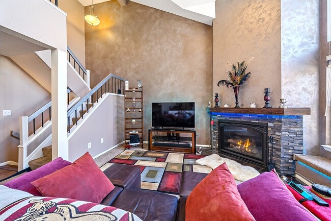 Photo - 5861 W Atlantic Pl Unit Corey Robinson