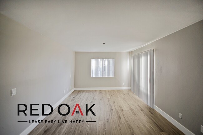 Photo - ~2 Weeks FREE~ Spacious, Beautiful Two Bed... Unidad 111