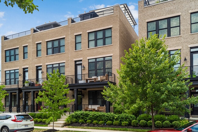 Photo - 1041 Harrison Park Pl