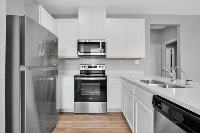 Photo - Charming 2 Bed 2 Bath Home in Highly Sought After Alamo Ranch Area!