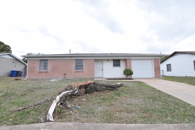 Photo - 118 South Dr Casa