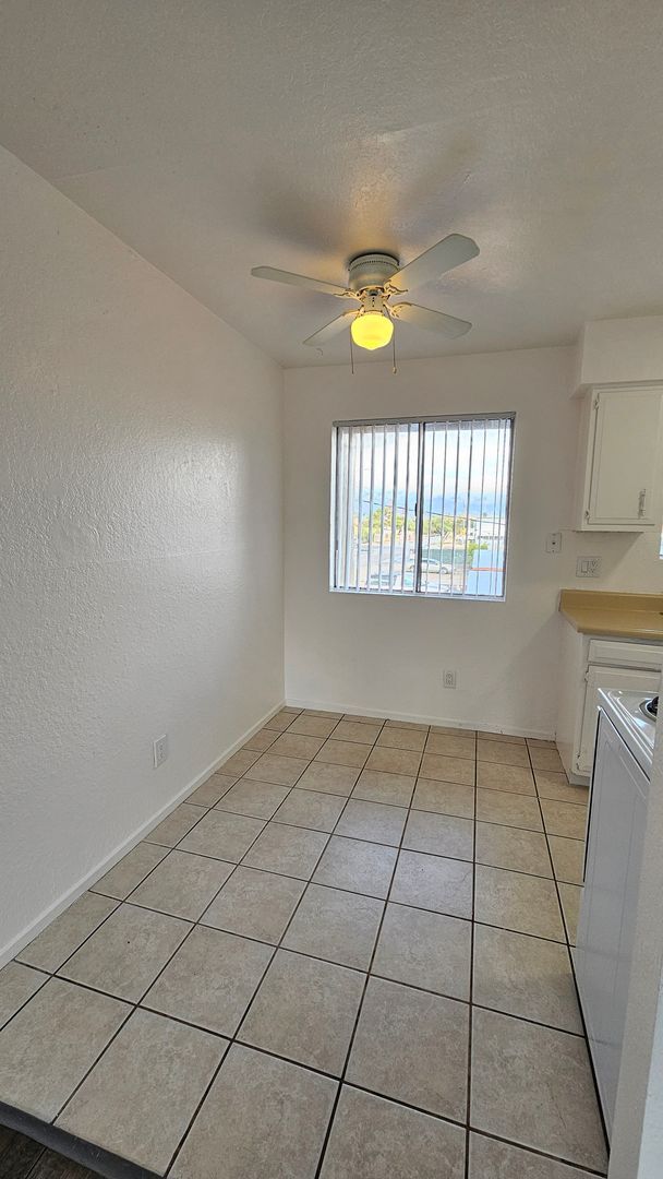 Photo - **Move in Special!!** 2Bed 1Bath Apartment Home!! Unit Bev1622-19