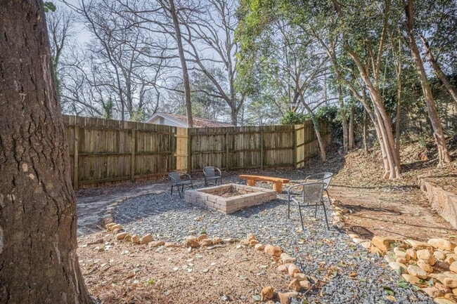 Photo - 840 Bobbin Mill Rd Unidad ID1302820P