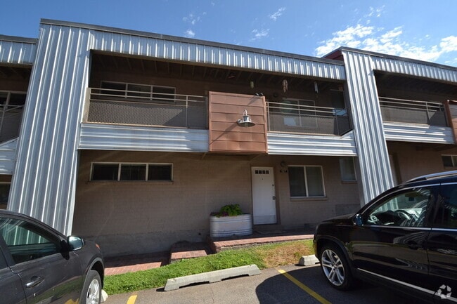 Building Photo - 650 N 300 W Unit #137 Rental