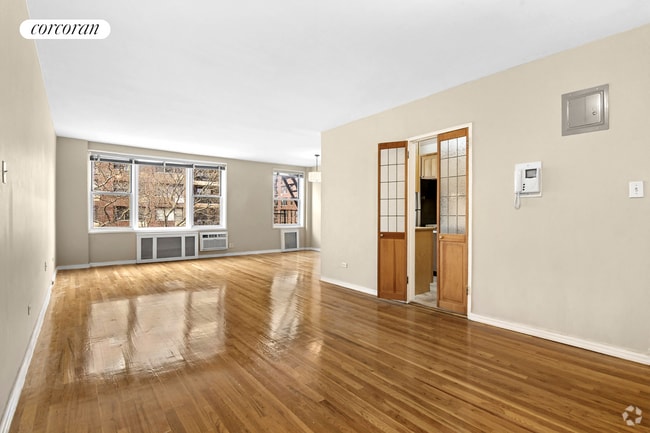Building Photo - 310 Beverley Rd Rental