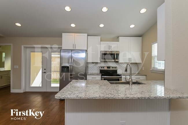 Photo - 201 Madalyn Ct