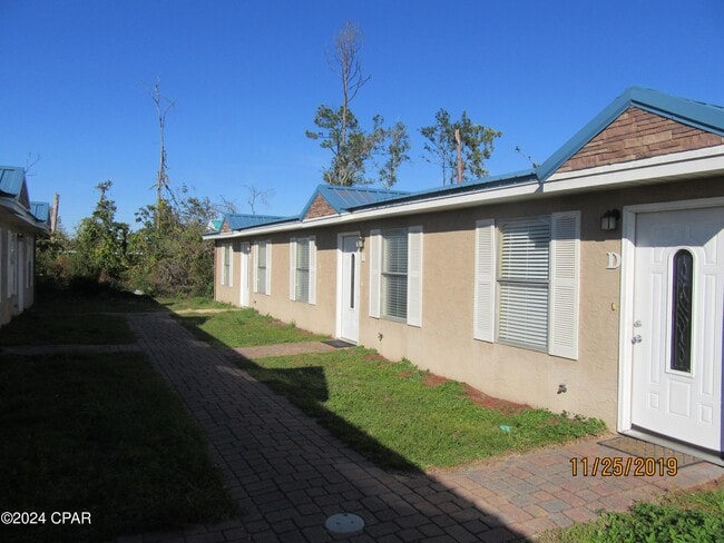 Building Photo - 1104 W 19th Ct Unit F Rental