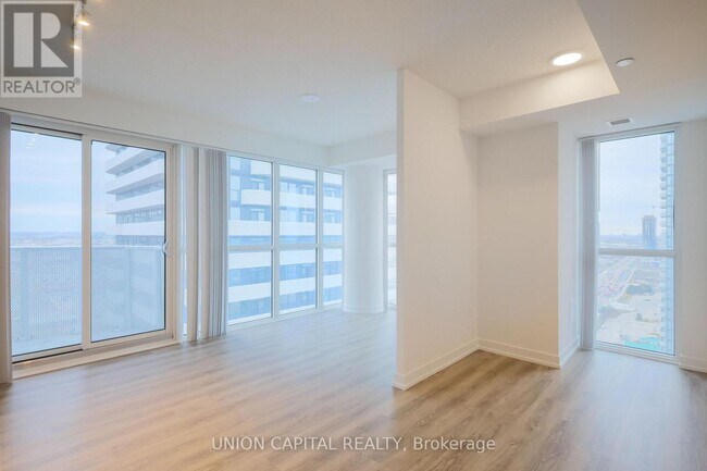 Photo - 195 Commerce St Unit 3515