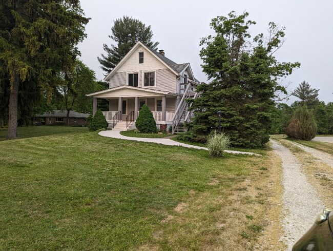 Photo - 9917 Chamberlin Rd