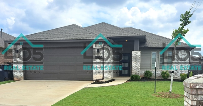 Gorgeous 3 Bed 2 Bath in Edmond! - Gorgeous 3 Bed 2 Bath in Edmond! House