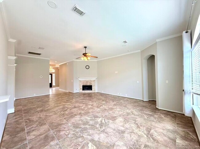 Photo - 9006 Sundown Dr