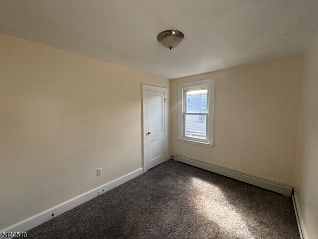 271 Vermont Ave Unit 1