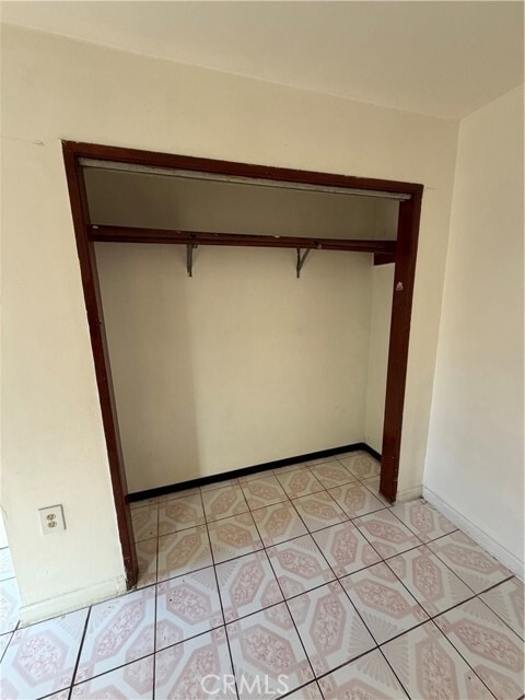 Photo - 529 S Humphreys Ave Unidad 1/2