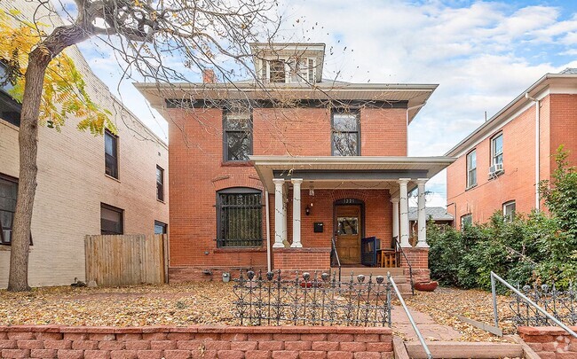 Building Photo - 1221 N Marion St Unit #2 Rental