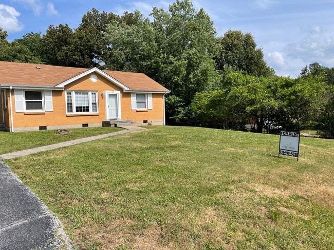 Building Photo - 114 Ogles Dr Rental