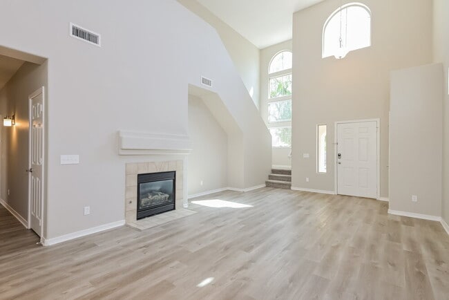 Photo - 134 W Camino Rancho Palomas