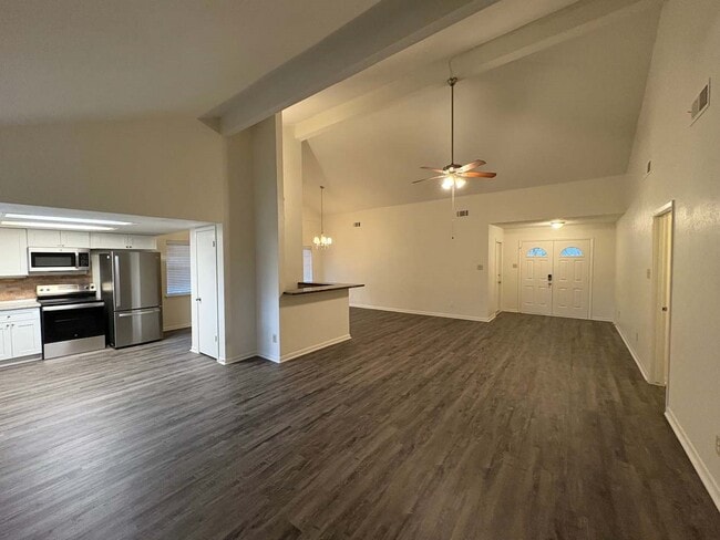 Photo - 1613 Cantrell Blvd