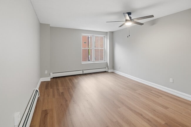 Photo - 197 High St Unit 302