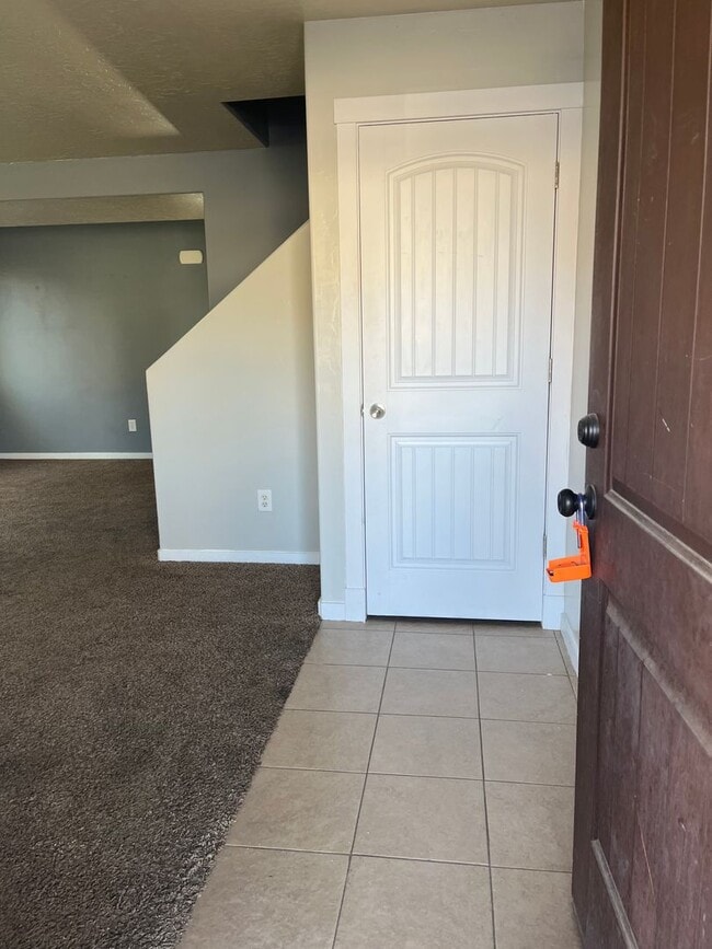 Photo - 3 Bedroom 2 1/2 Bath