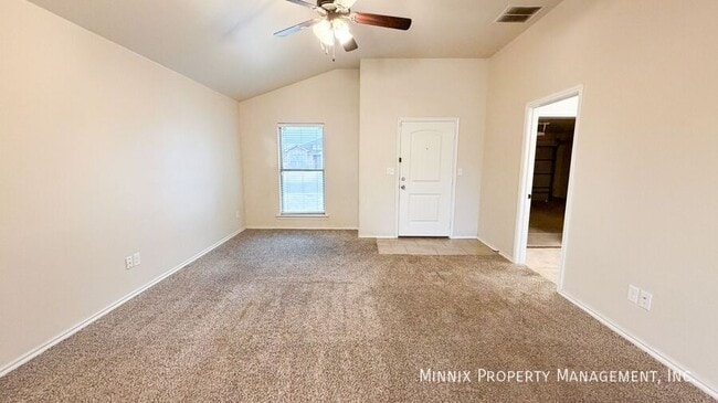 Photo - 7452 103rd St