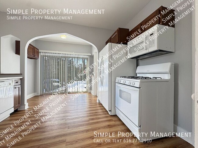 Photo - 507 Glenwood Ave SE Unidad 2